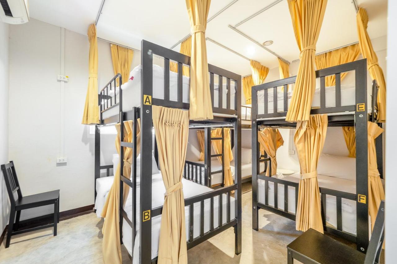 Oyo 969 Lida 1946 Hostel Bangkok Zewnętrze zdjęcie